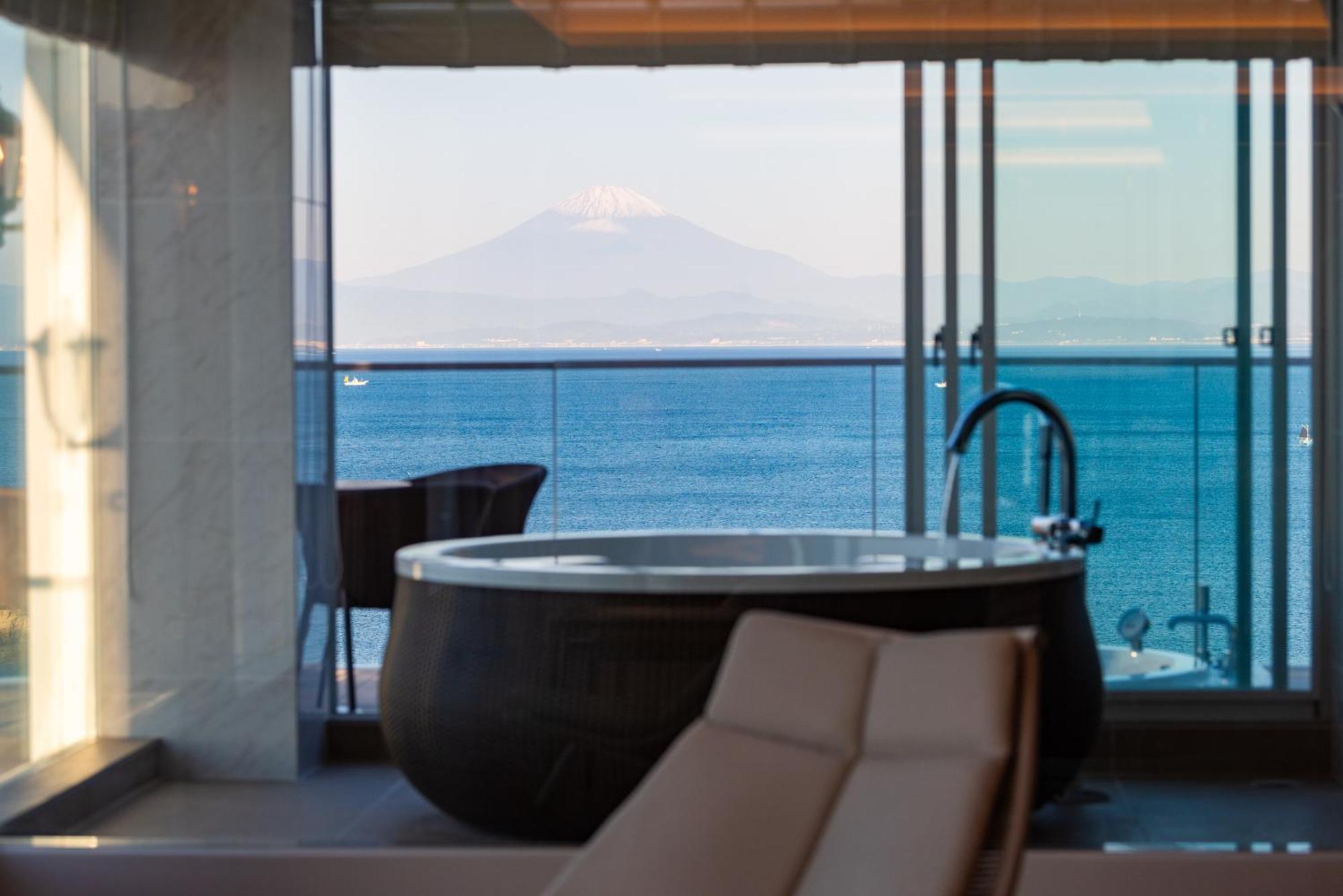 יוקוסוקה Hayama Hotel Otowa No Mori מראה חיצוני תמונה